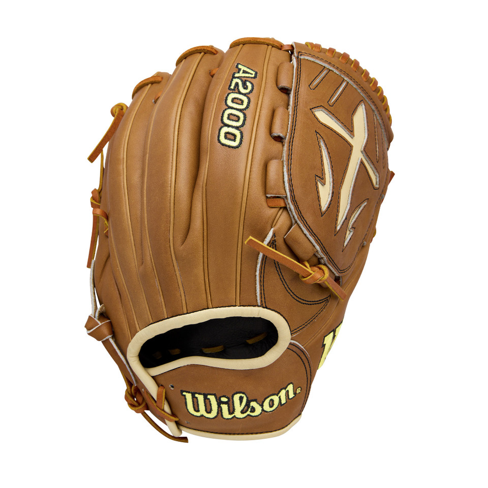 Wilson 2026 A2000 Classic Saddle Tan/Blonde 12 Inch B23 Baseball Glove