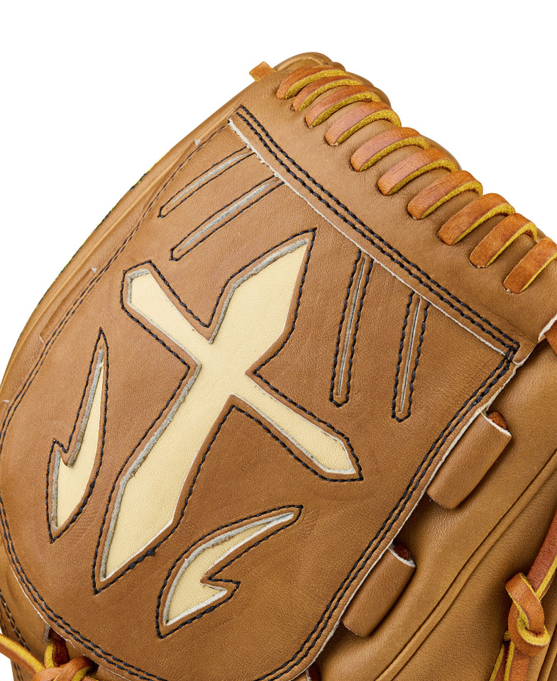 Wilson 2026 A2000 Classic Saddle Tan/Blonde 12 Inch B23 Baseball Glove