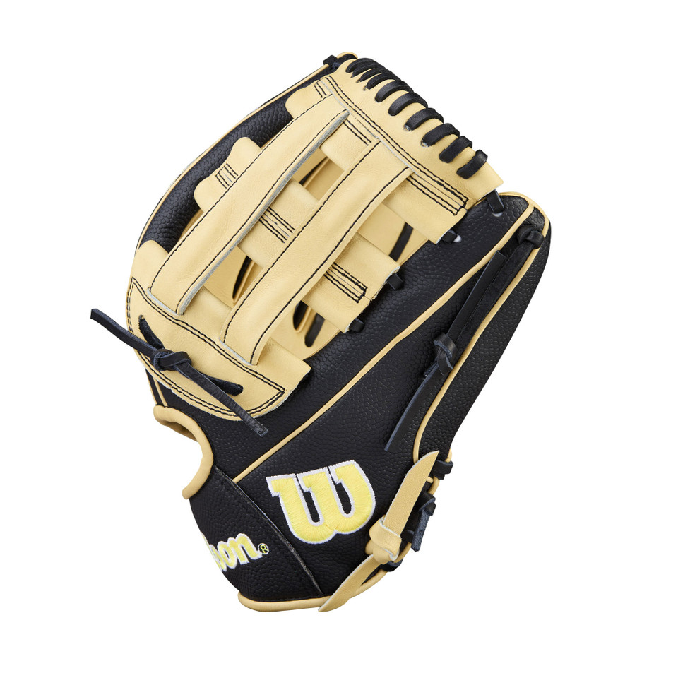 Wilson 2026 A2000 Classic SuperSkin Black/Blonde 12 Inch DW5 Baseball Glove