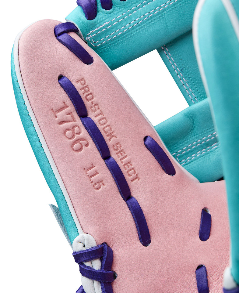 Wilson 2025 Winter A2K Series 11.5 Inch 1786 Baseball Glove