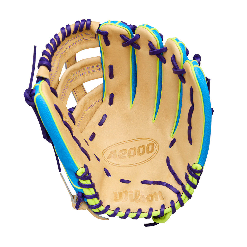 Wilson 2025 Winter A2000 SuperSkin 12.5 Inch 1750 Baseball Glove