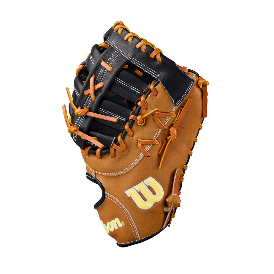 Wilson 2027 A2000 Series 12.5 Inch 1677 Baseball First Base Mitt
