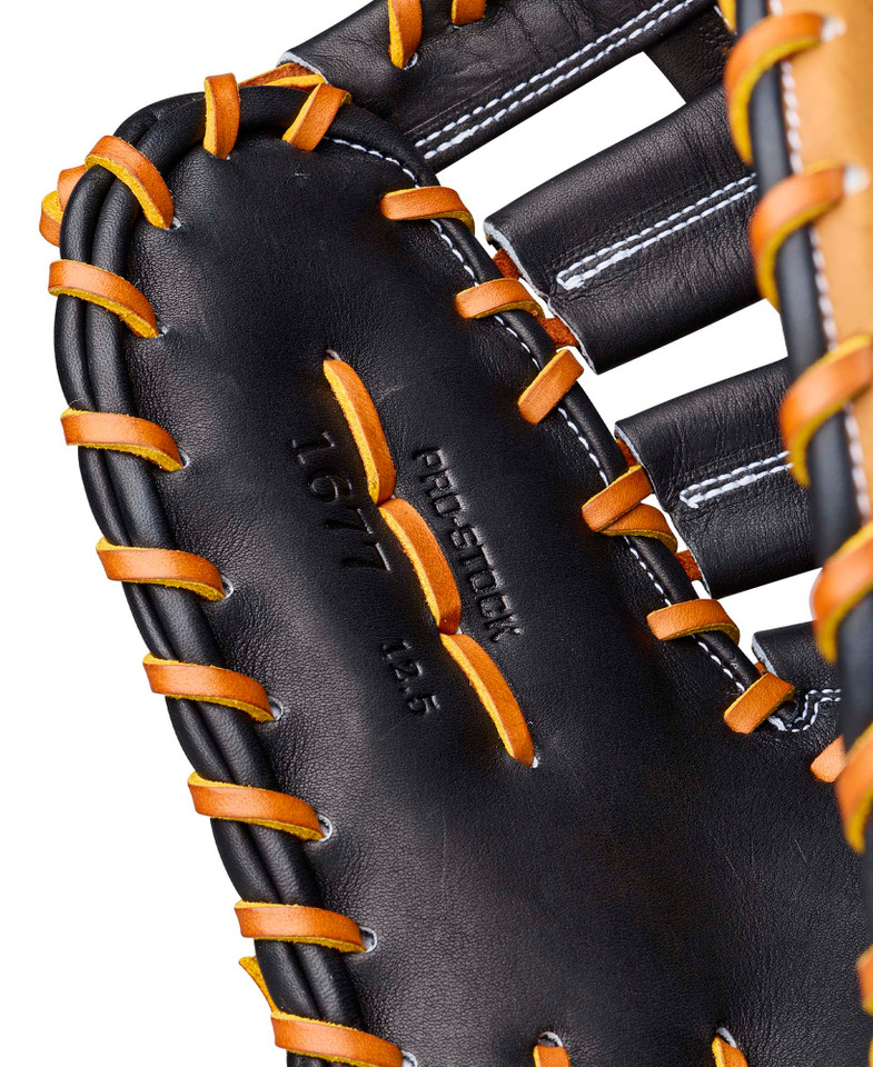 Wilson 2027 A2000 Series 12.5 Inch 1677 Baseball First Base Mitt