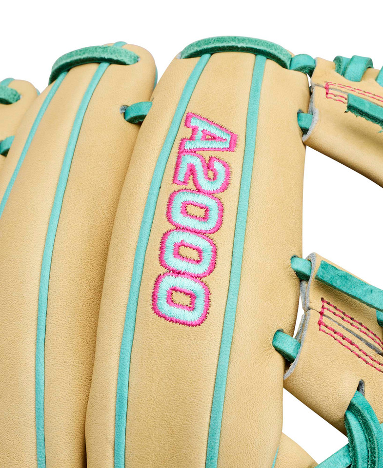 Wilson 2027 A2000 Series 11.75 Inch 1975 Baseball Glove