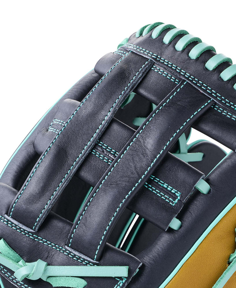 Wilson 2027 A1000 Series 12 Inch DW5 Baseball Glove