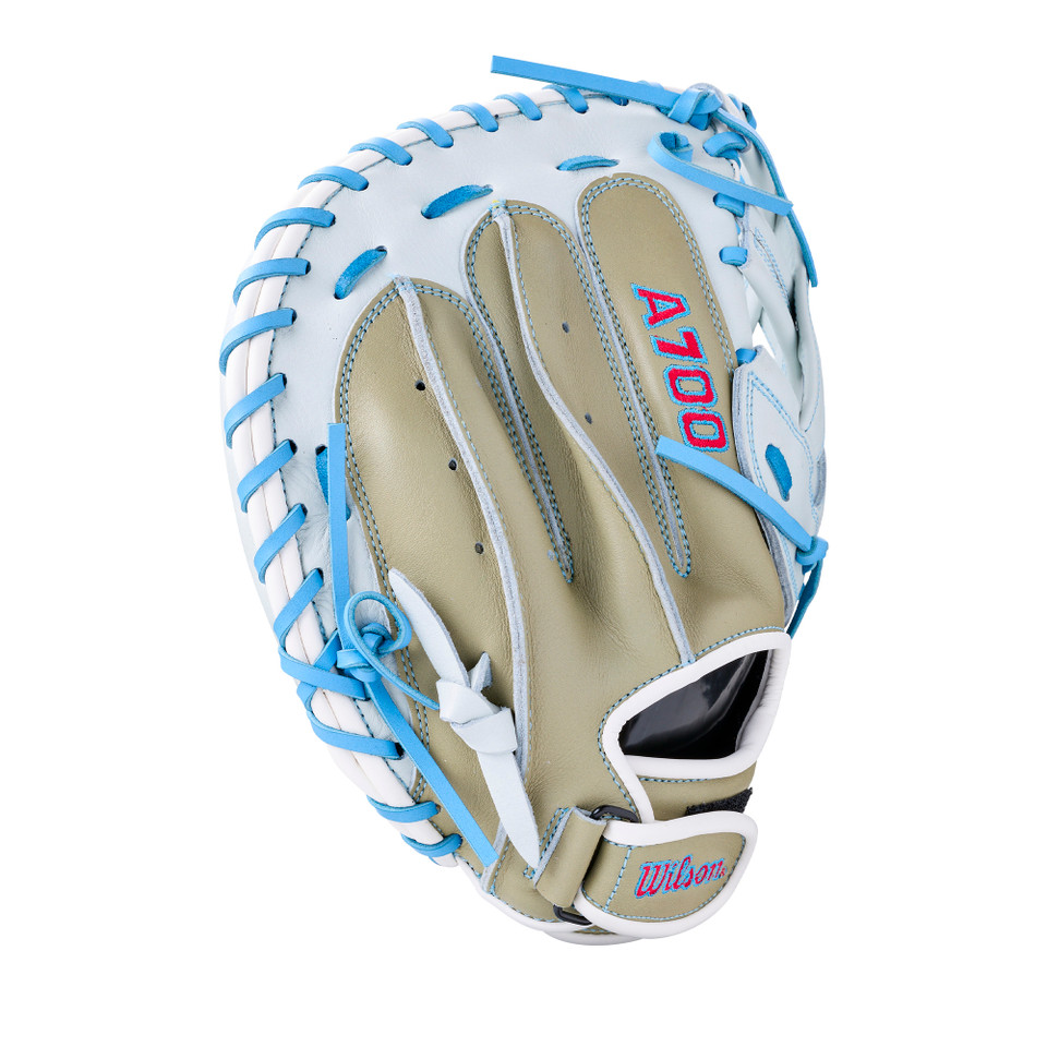 Wilson 2027 A700 Series 33 Inch Fastpitch Softball Catcher's Mitt