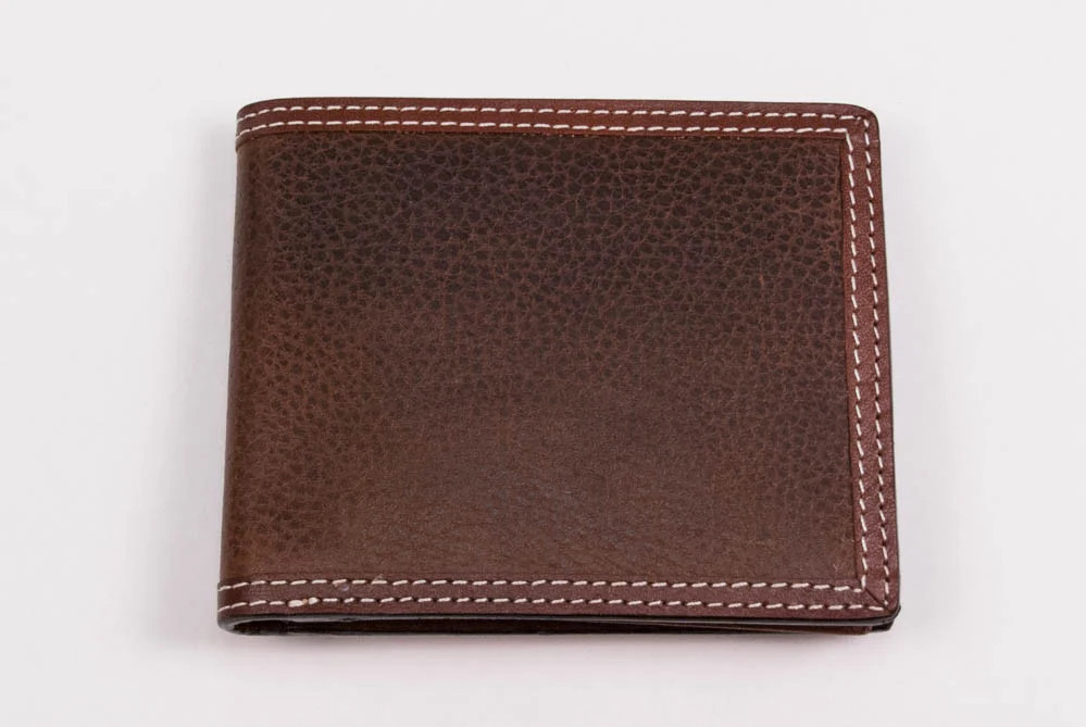 COWBOY CHROME TUMBLED GRAIN BIFOLD WALLET BROWN W325