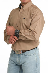 CINCH SOLID PRINT LONG SLEEVE LIGHT BROWN MTW1106090