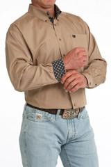 CINCH SOLID PRINT LONG SLEEVE LIGHT BROWN MTW1106090