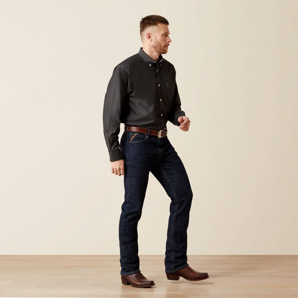 ARIAT WRINKLE FREE SOLID PINPOINT OXFORD CLASSIC FIT BLACK 10065843