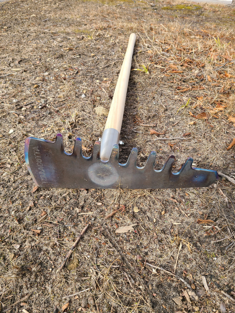 Trail Mattock | MTB Trail Tool | up.bike
