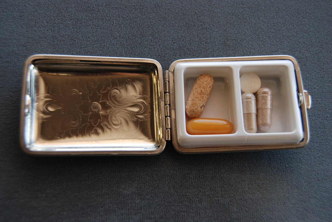 Pill Box Large - Paris - 844/N 82