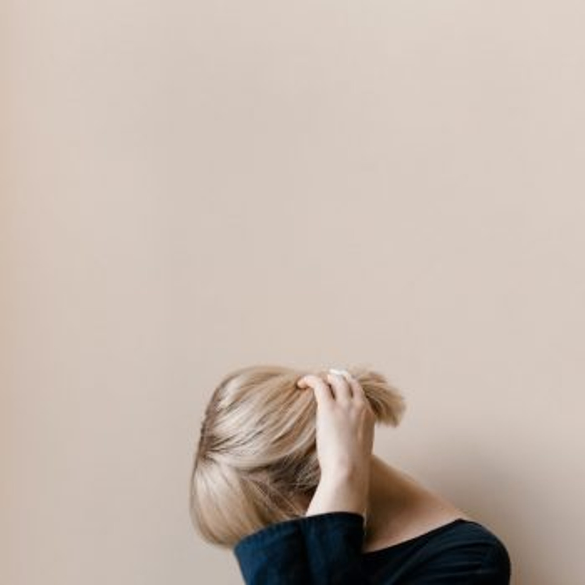 HAIR EXTENSIONS 101 DEALING WITH ITCHY HAIR EXTENSIONS Foxy Locks