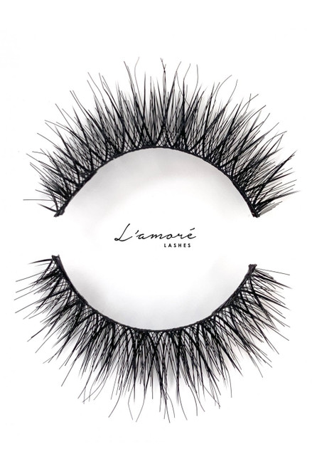 L'amore Lashes ~ Luxury Silk Lashes ~ MELANIA