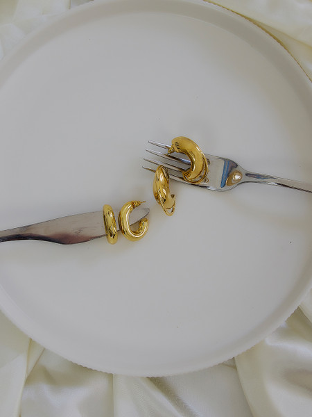 Sonne Pia Earrings