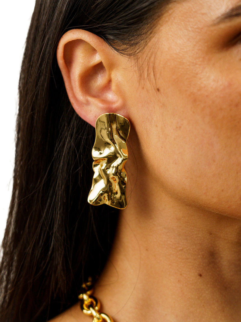 Sonne Coral Earrings
