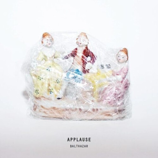 APPLAUSE - WHITE