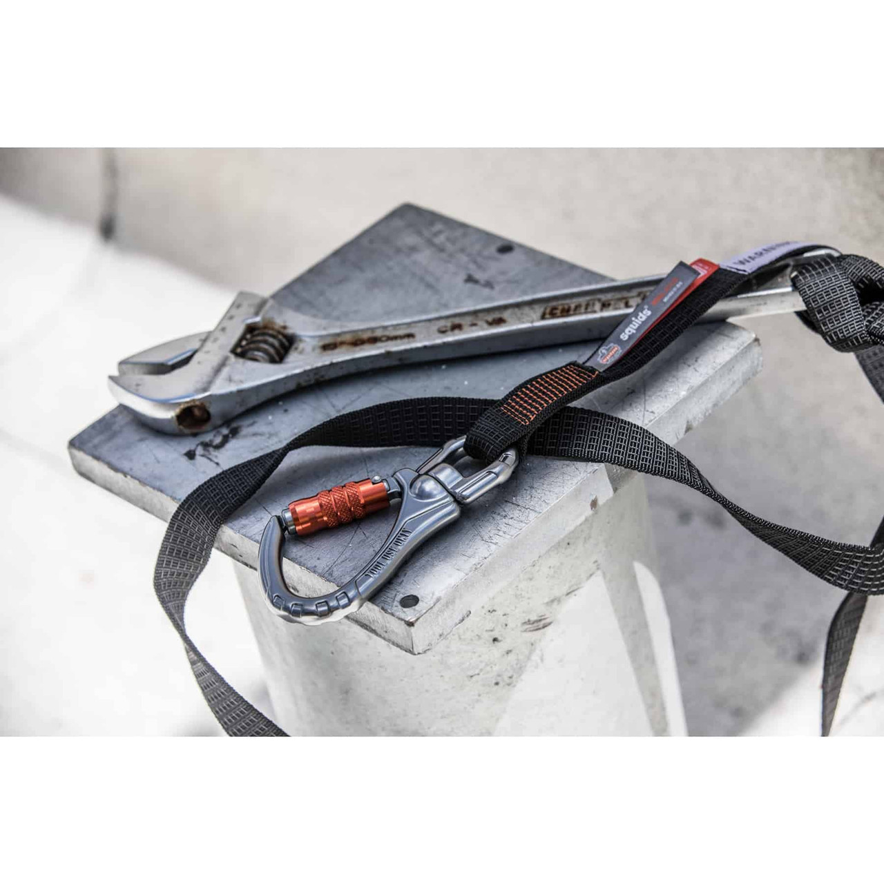 Tool Lanyard for Heavy Tools, Double-Locking Carabiner, Tool Weight Capacity 40 lbs, Ergodyne Squids 3129, Black