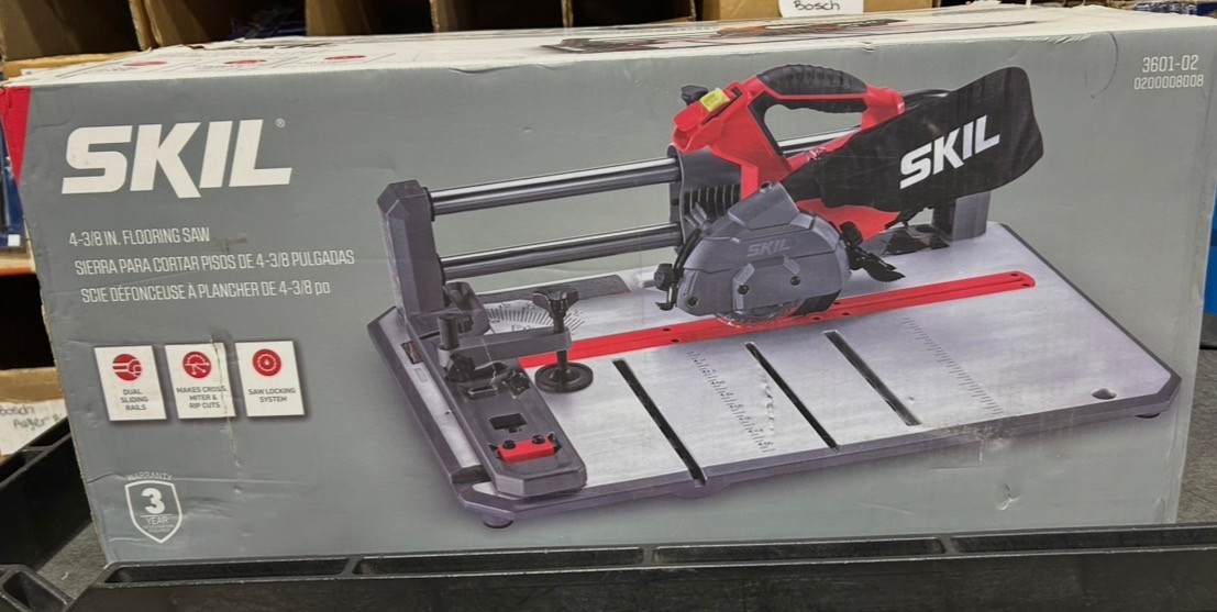SKIL 3601-02 Flooring Saw with 36T Contractor Blade