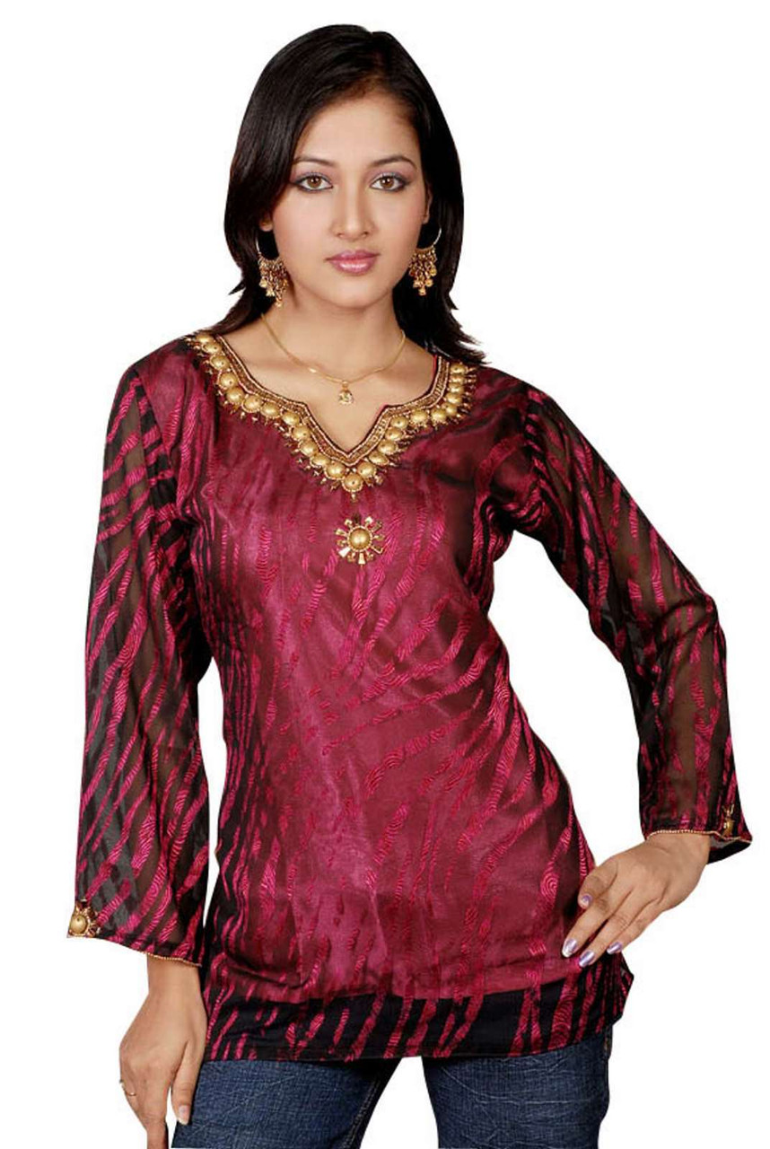 Maroon colour cotton kurti with beautiful aari embroidery gives