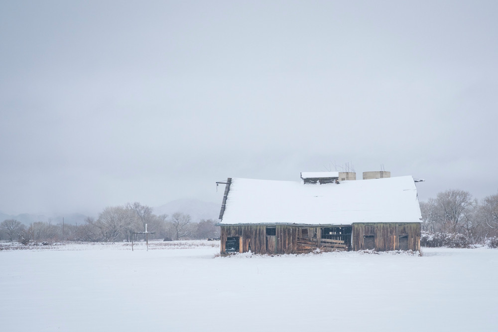 An Old Barn out on Highway 6