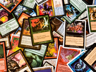 How many cards are there in Magic: The Gathering
