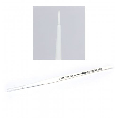 Citadel - Medium Synthetic Shade Brush