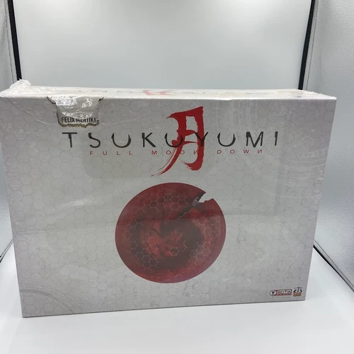 *DAMAGED* Tsukuyumi: Full Moon Down (Second Edition) (Damaged #1)