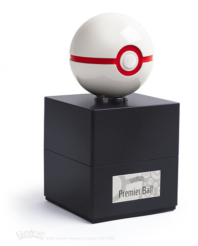 Pokémon Die-Cast Premier Ball Replica
