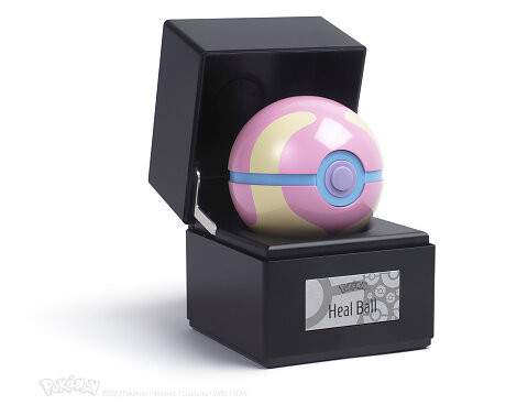 Pokémon Die-Cast Heal Ball Replica