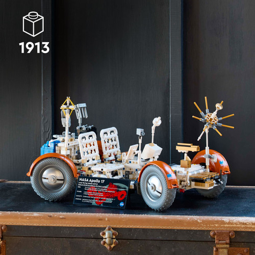 Technic NASA Apollo Lunar Roving Vehicle – LRV 42182