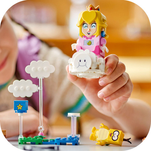 Super Mario Adventures with Interactive Peach 71441