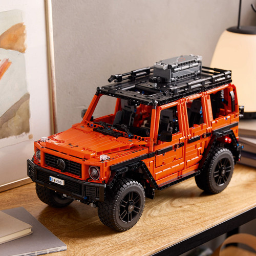 Technic Mercedes-Benz G 500 PROFESSIONAL Line Set 42177