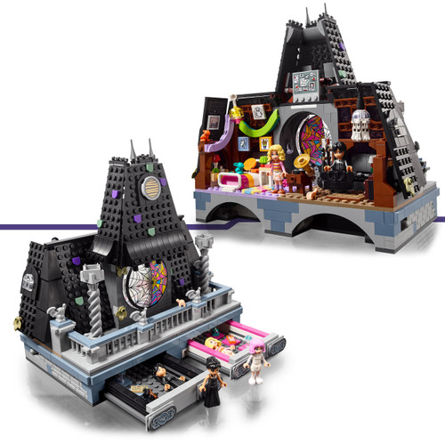 Wednesday & Enid's Dorm Room Set with Mini-Dolls 76781
