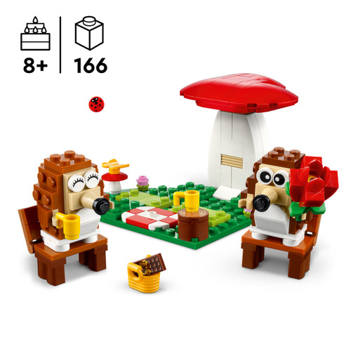 Hedgehog Picnic Date Set with Animal Figures 40711