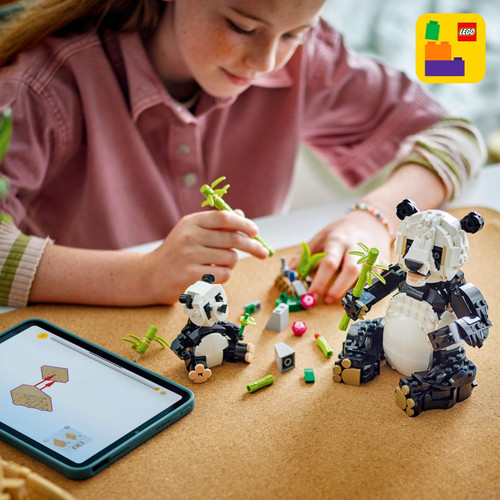 Creator 3in1 Wild Animals: Panda Family Set 31165