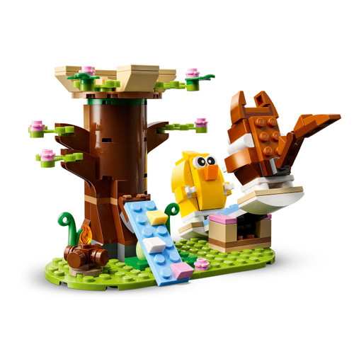 Spring Animal Playground with Tree-House Set 40709
