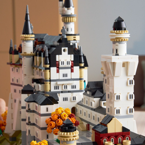 Architecture Neuschwanstein Castle Set for Adults 21063