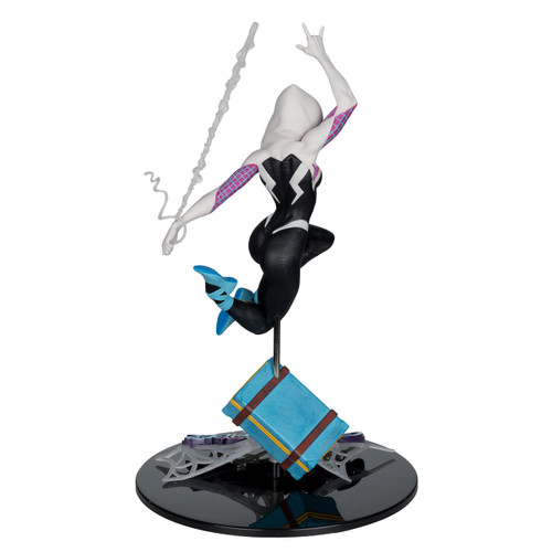 Marvel: Ghost-Spider (The Amazing Spider-Man #1) 1:10th Scale Posed Collectible with Scene