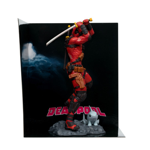 Marvel: Deadpool (Deadpool #1) 1:10th Scale Posed Collectible with Scene