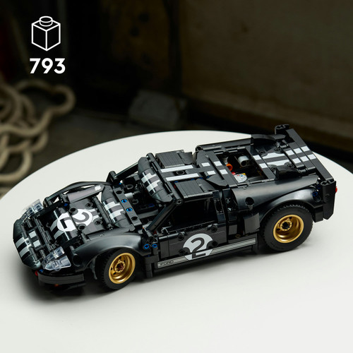 Technic 1966 Ford GT40 MKII Race Car Model Kit 42223