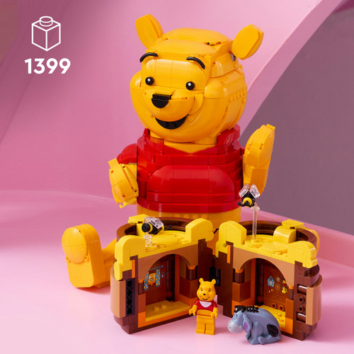 Disney Winnie the Pooh Set for Adults 43300