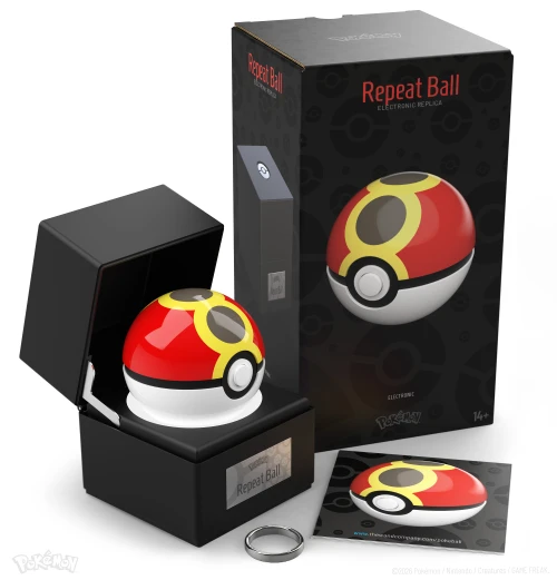 Pokémon Die-Cast Repeat Ball Replica