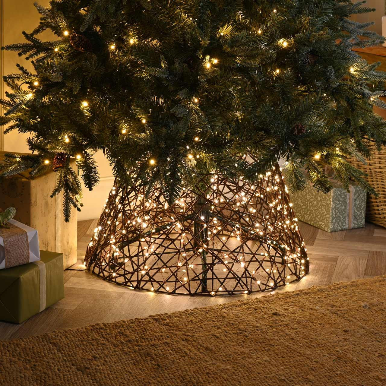 Festive 58cm Lit Woven Tree Skirt 400 Warm White LEDs Lightbulbs Direct — free download