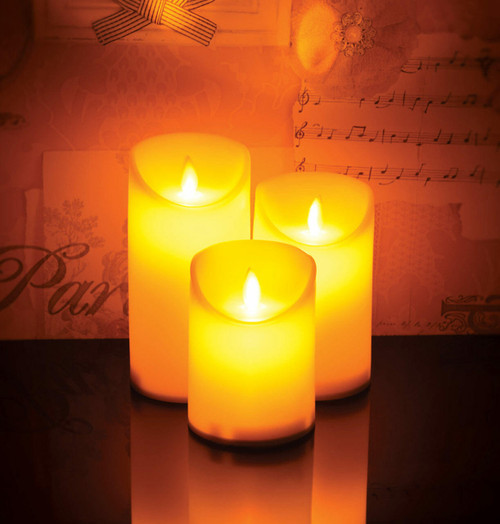 Lyyt Set of 3 Battery Operated LED Pillar Candles With Remote Control Image 1 Lyyt Set of 3 Battery Operated LED Pillar Candles With Remote Control Image 1