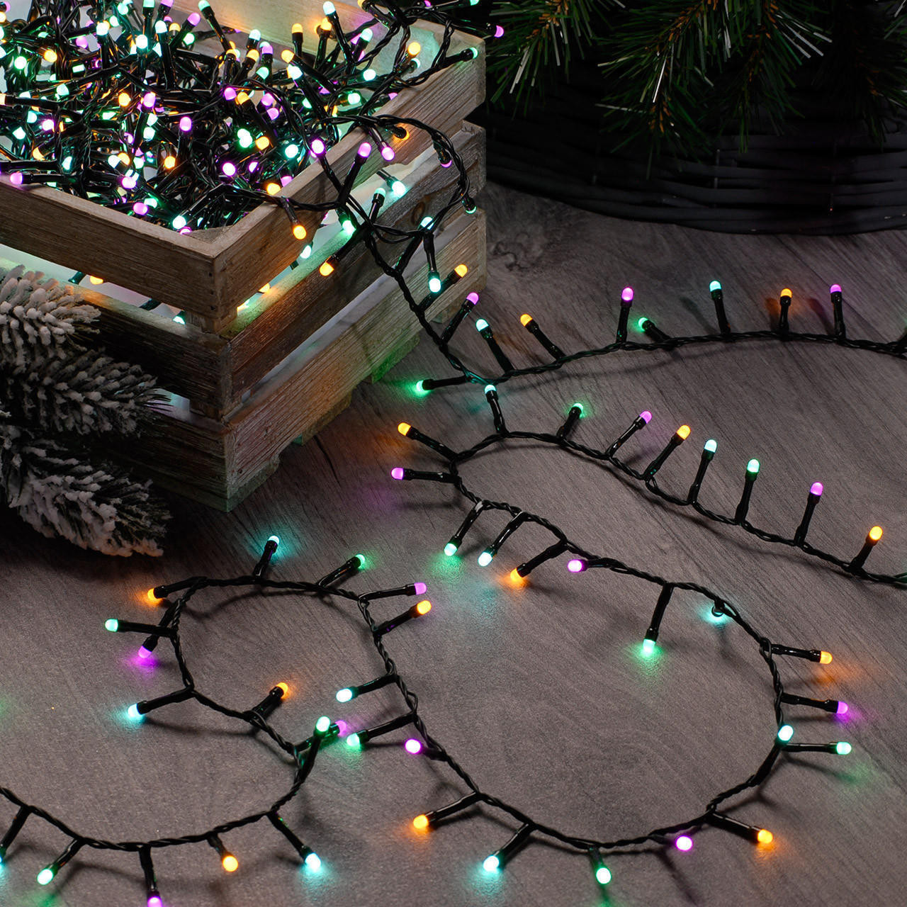 Festive 18.7m Indoor & Outdoor Glow-Worm String Lights 750 Aurora LEDs
