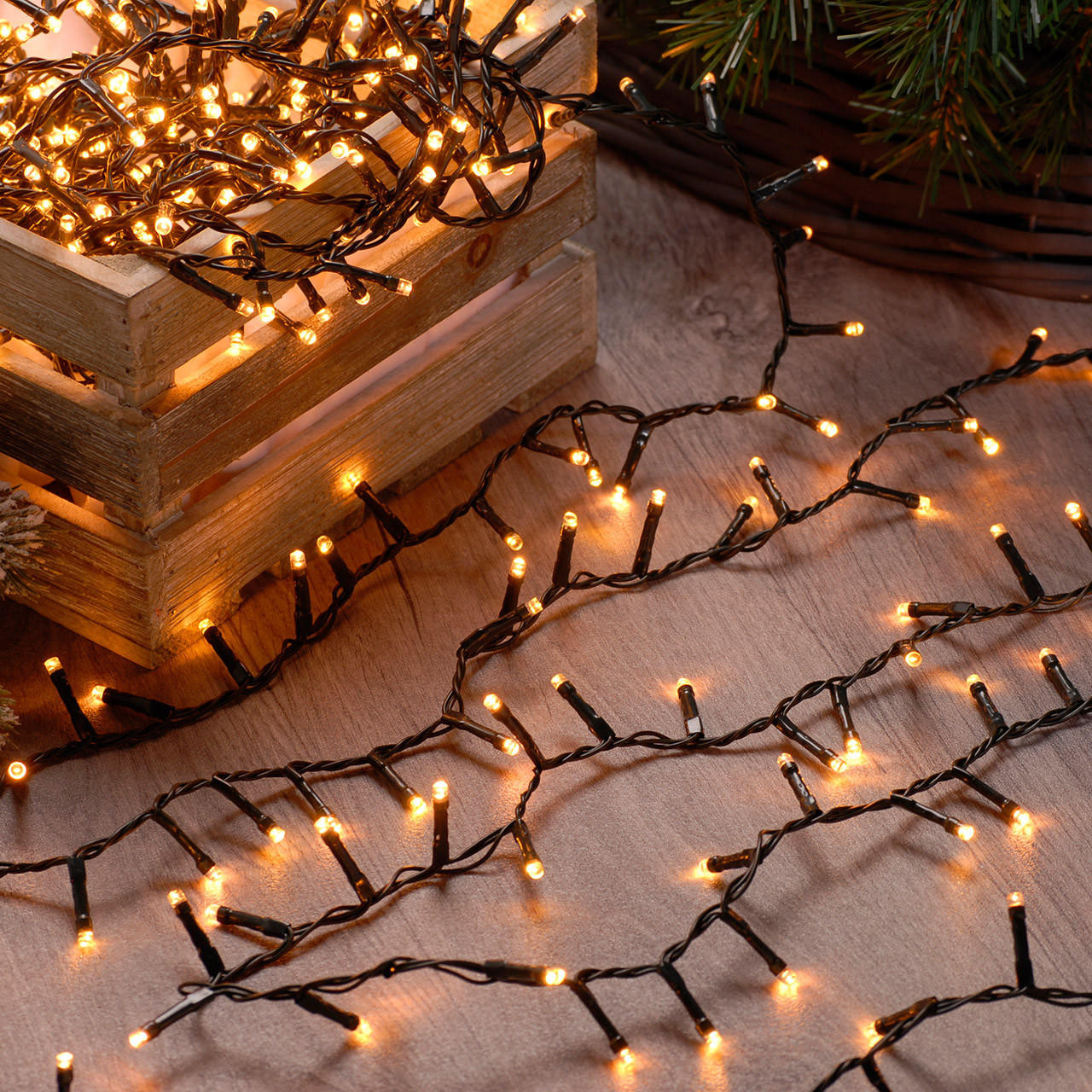 Festive 25m Indoor & Outdoor Firefly String Lights 1000 Antique Gold LEDs