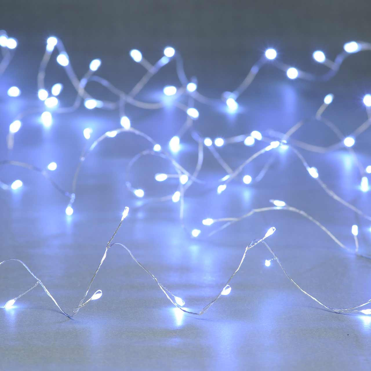 Festive 4m Multifunction Battery Cluster Fairy Lights 80 White LEDs