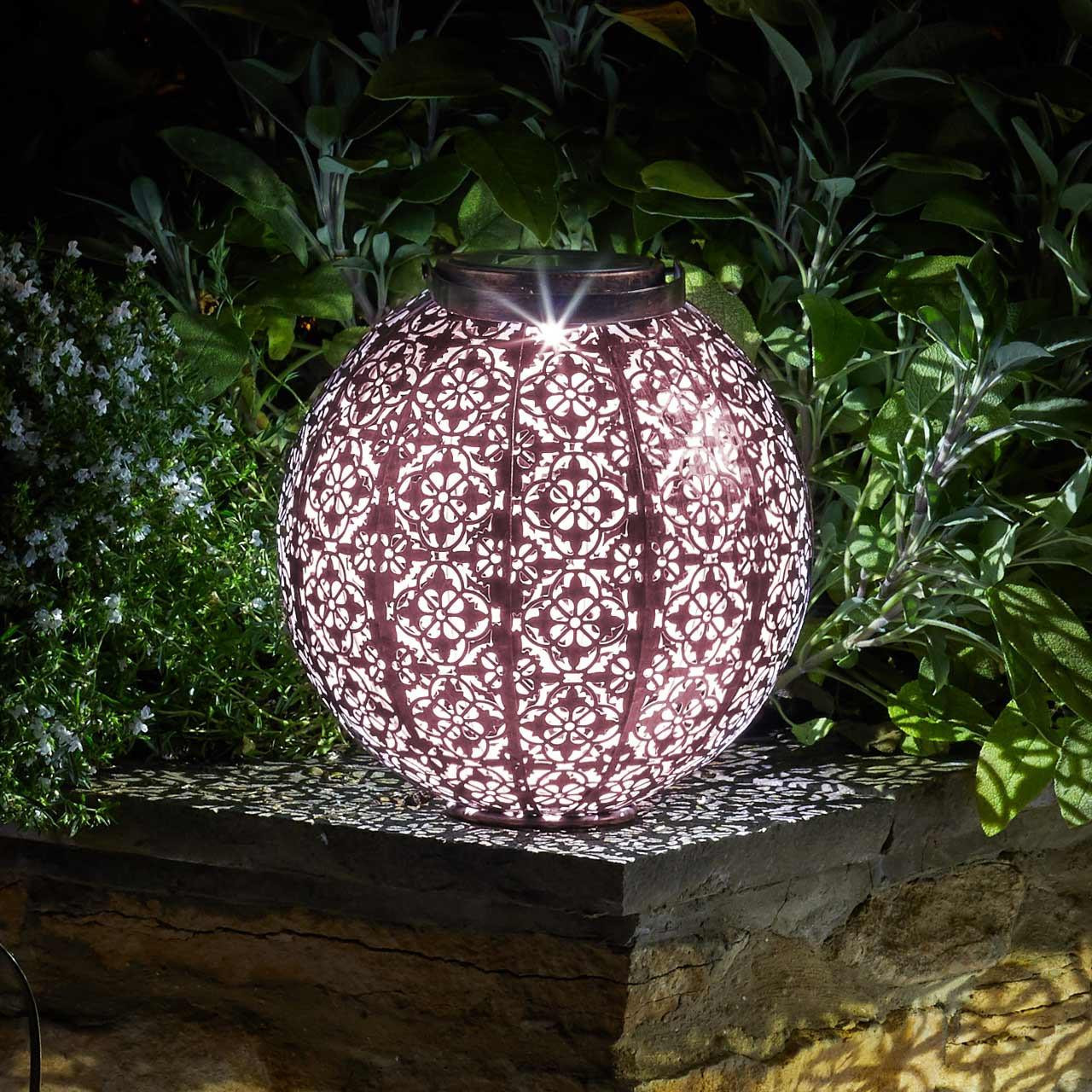 Smart Solar Damasque 22cm LED Solar Lantern