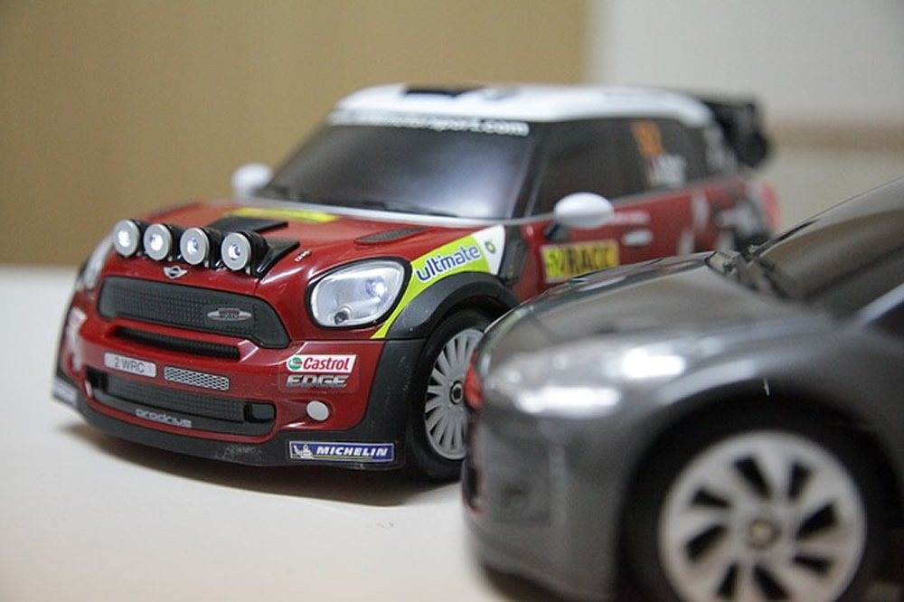 Kojelautakamerat vangitsevat lakia rikkovat: Se ei ole peli!